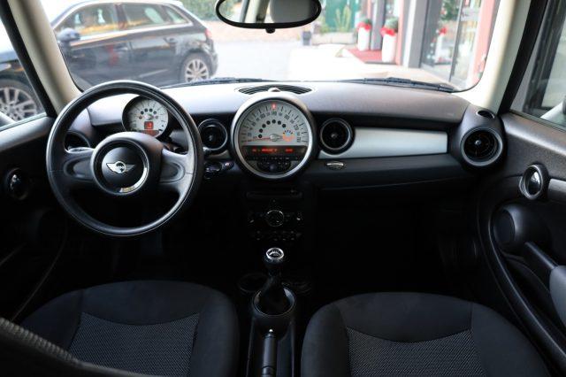 MINI One 1.6 16V One (55kW) 17" Ideale per NEOPATENTATI