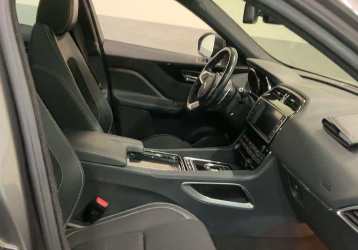 Jaguar F-Pace 2.0 D 180 CV AWD Unico proprietario