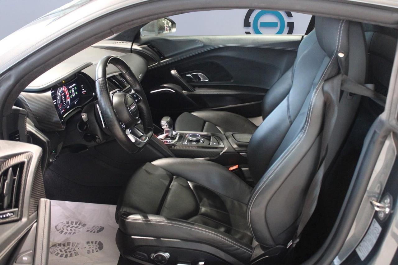 Audi R8 Spyder 5.2 FSI quattro S tronic plus