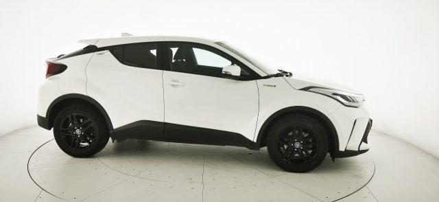 TOYOTA C-HR 1.8 Hybrid E-CVT Business