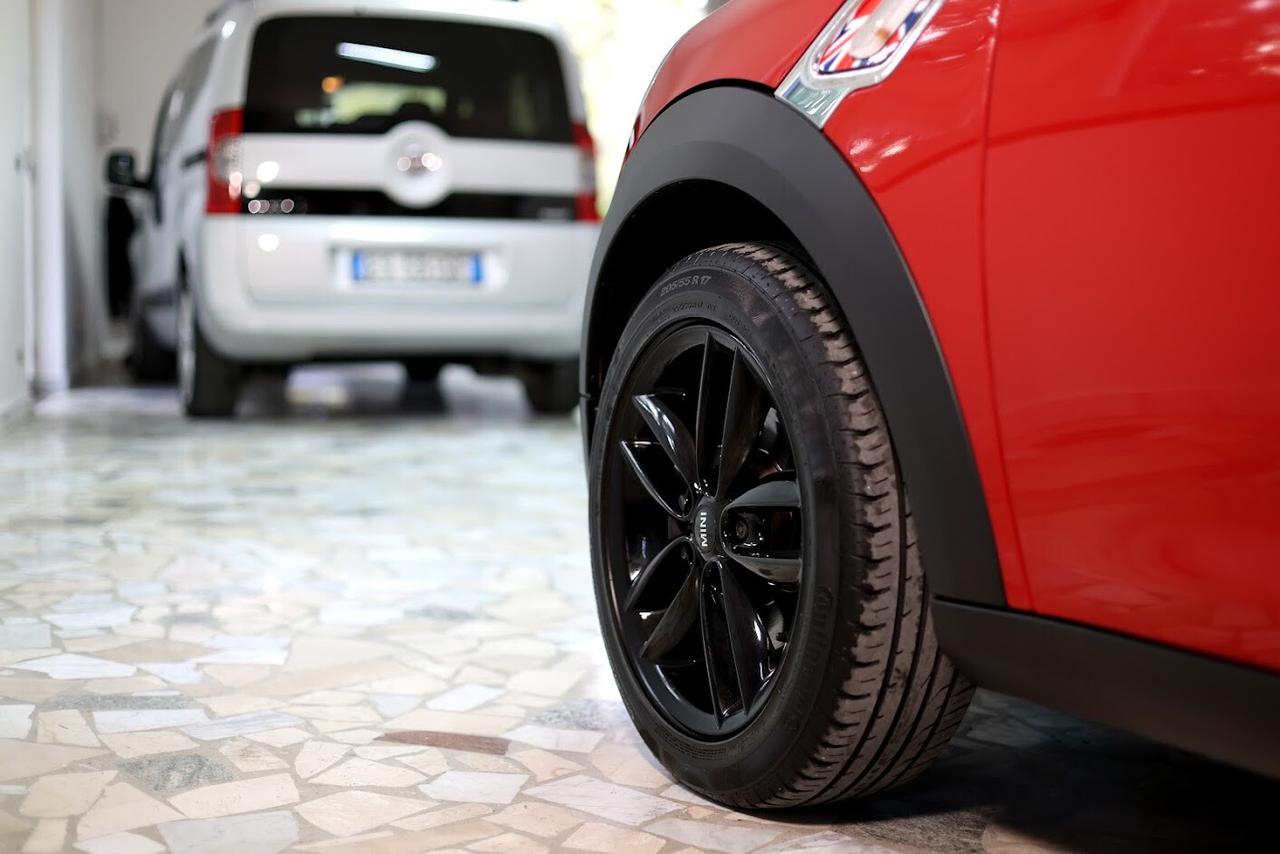 Mini Cooper D Countryman 1.6 Business auto pari al nuovo