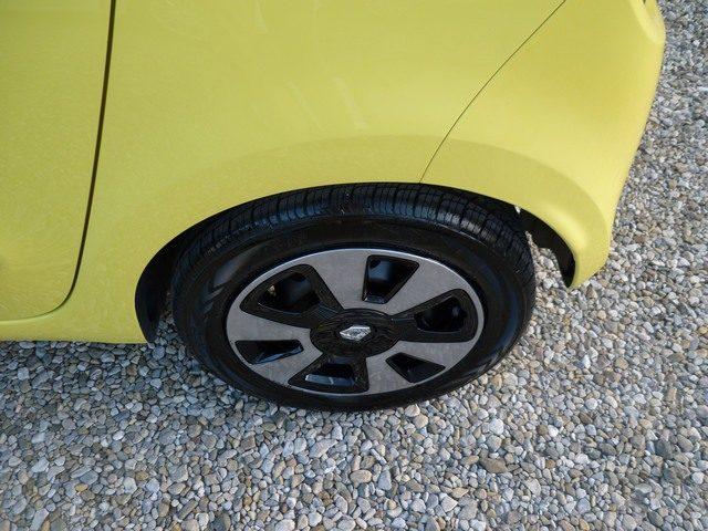 RENAULT Twingo SCe EDC Lovely