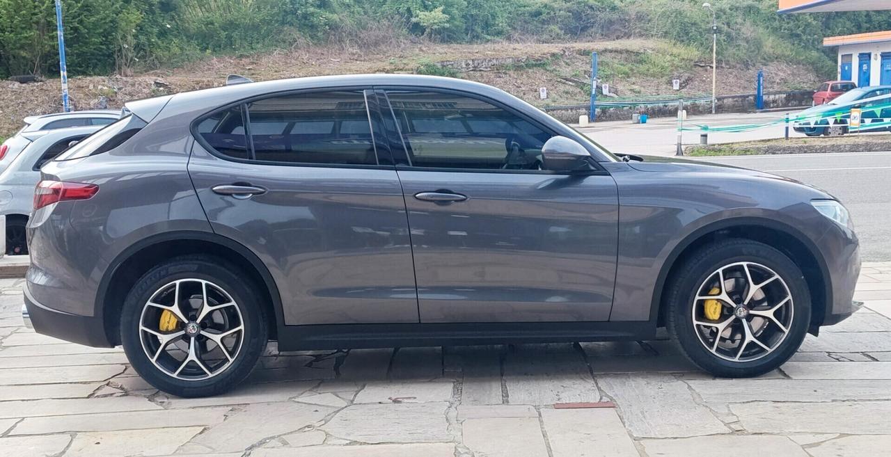 ALFA ROMEO STELVIO 2.2 T.DIES. 210 CV AT8 Q4 EXECUTIVE