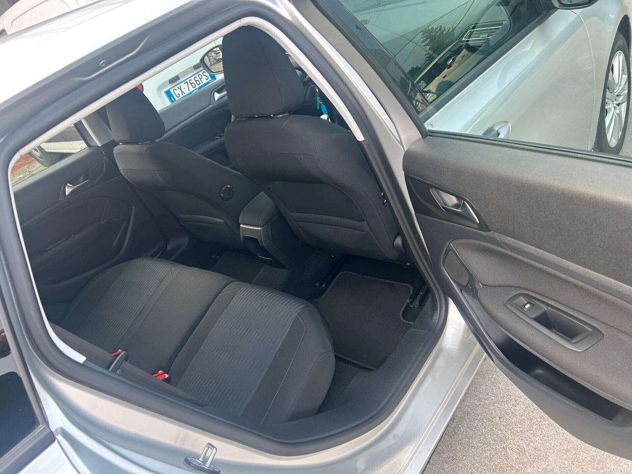 Peugeot 308 BlueHDi 120 S&S SW Business