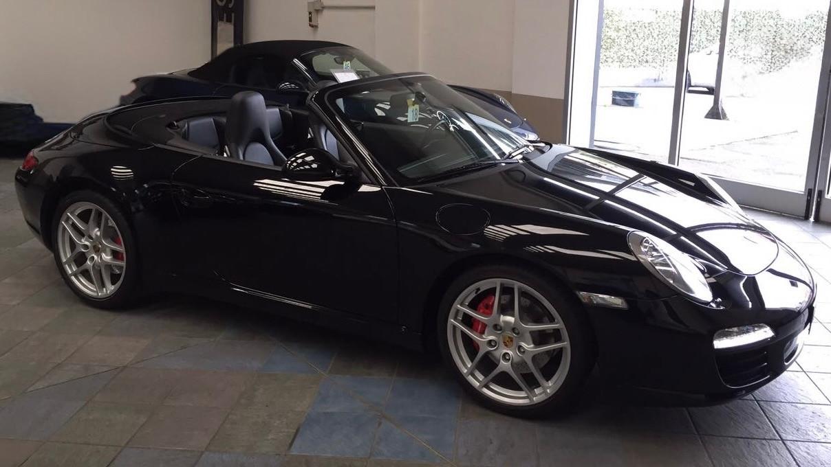 Porsche 911 Carrera 4 Cabriolet MK2 - LEGGERE