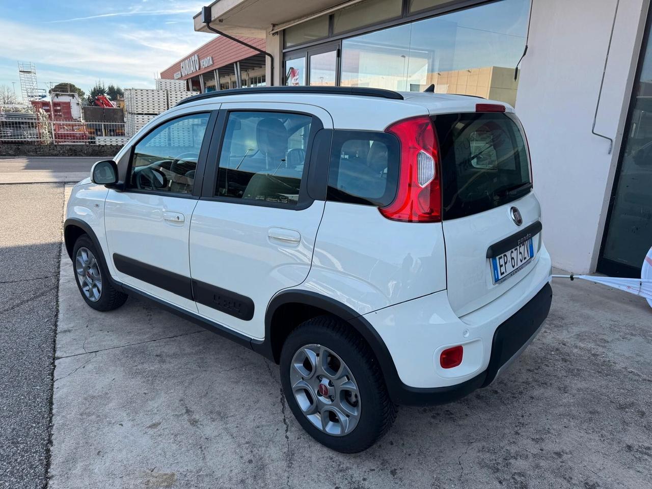 Fiat Panda 1.3 MJT 16V DPF 4x4 Climbing