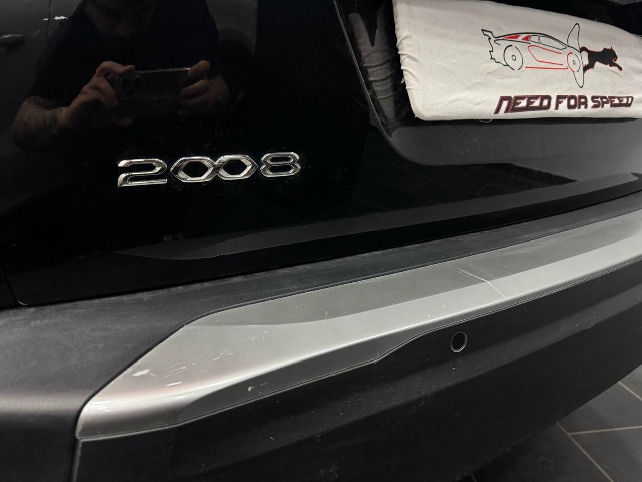 Peugeot 2008 PureTech 100 S&S Allure