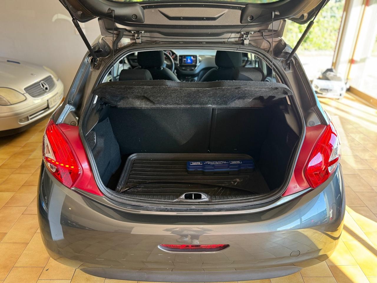 Peugeot 208 1.4 VTi 95 CV 5p. Allure