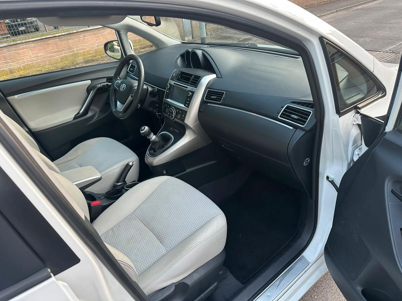 Toyota Verso 1.6 D-4D 7 posti full optional
