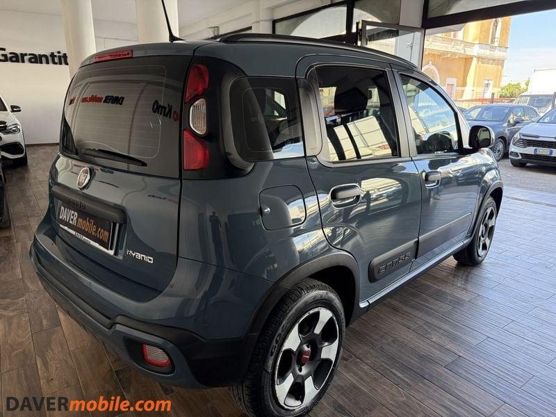 FIAT Panda 1.0 FireFly S&S Hybrid City Cross
