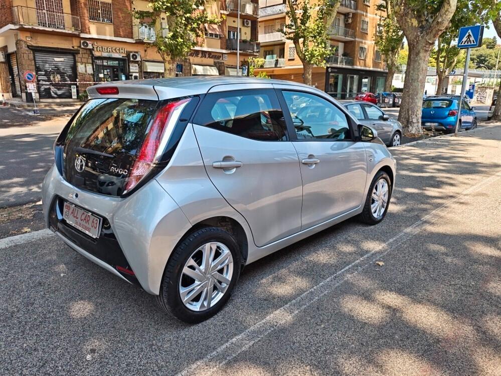 Toyota Aygo 1.0 5P X-PLAY OK NEOPATENTATI
