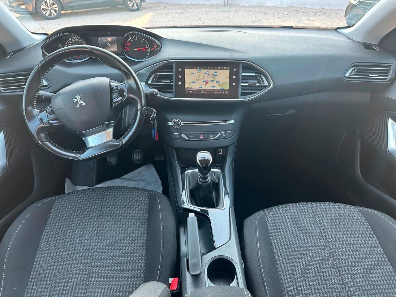 Peugeot 308 Berlina 1.5 130CV Allure