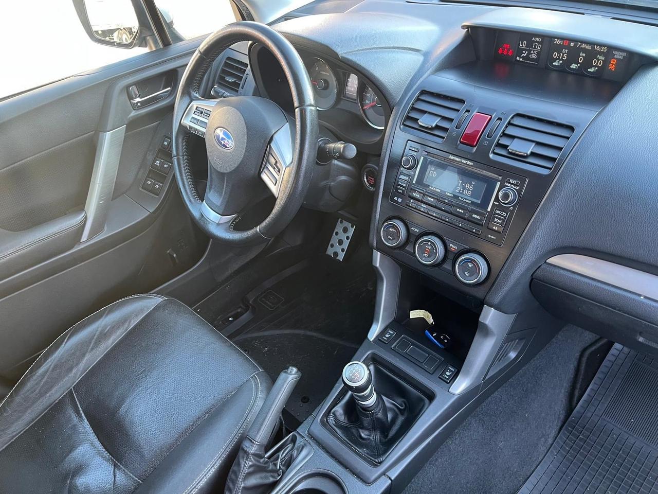 Subaru Forester 4x4 2.0 D-full-2015