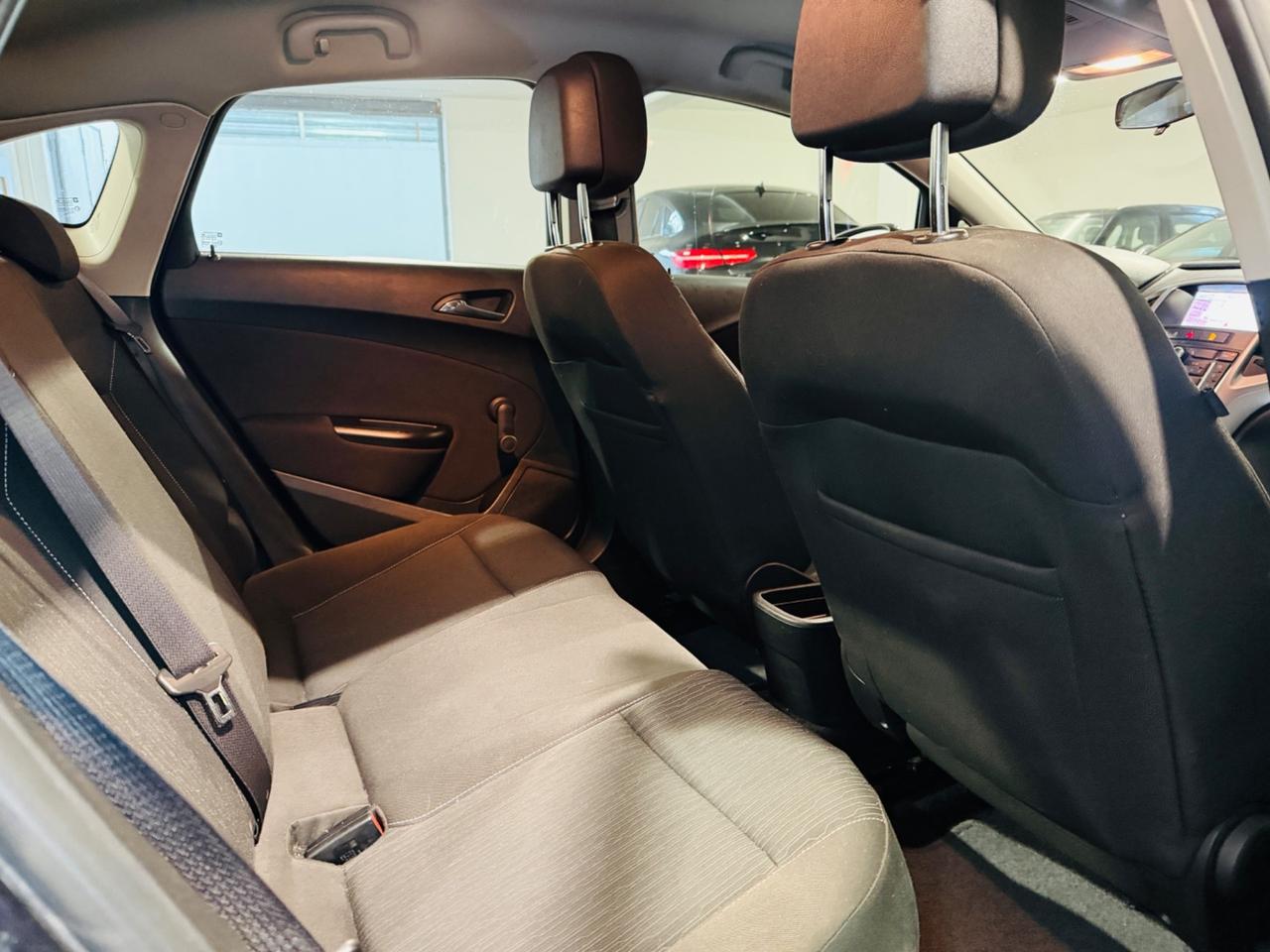 Opel ASTRA 1.4 100 CV* 5 porte Cosmo*NEOPATENTATI*GPL*