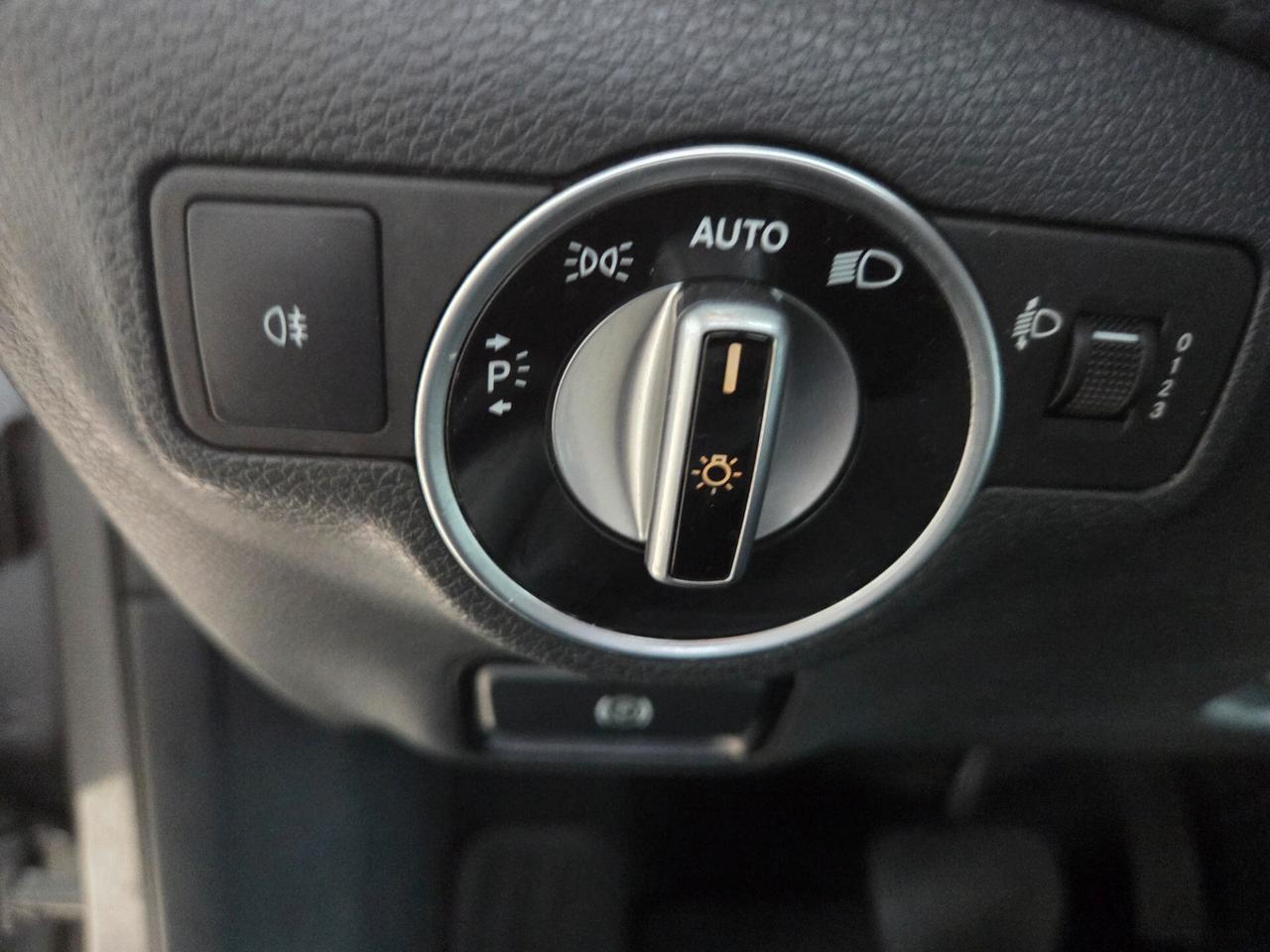 Mercedes-benz A 200 d Automatic 4Matic Premium