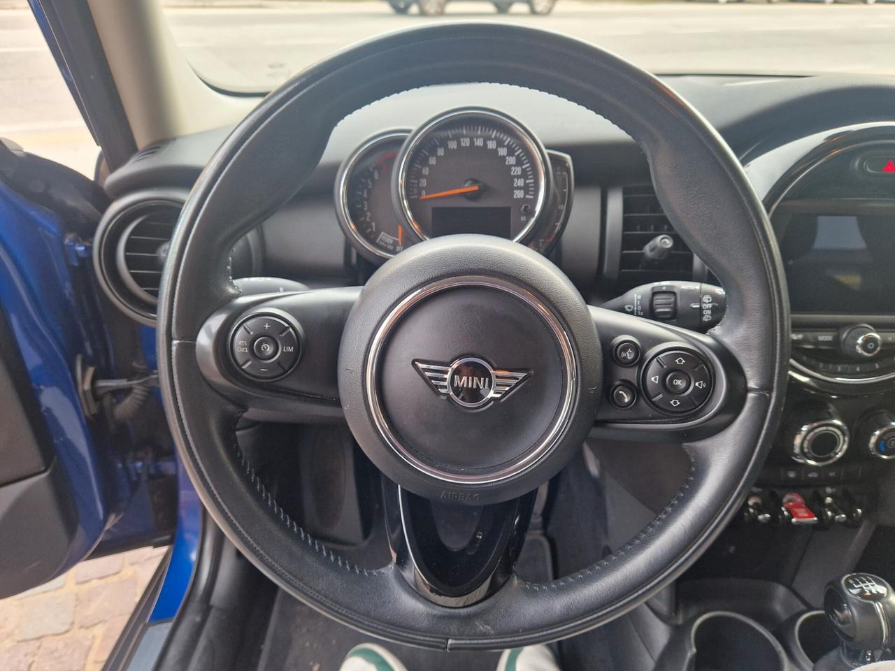 MINI One 5p 1.5 102cv Business - 1 PROPR. - TAGL. CERT.