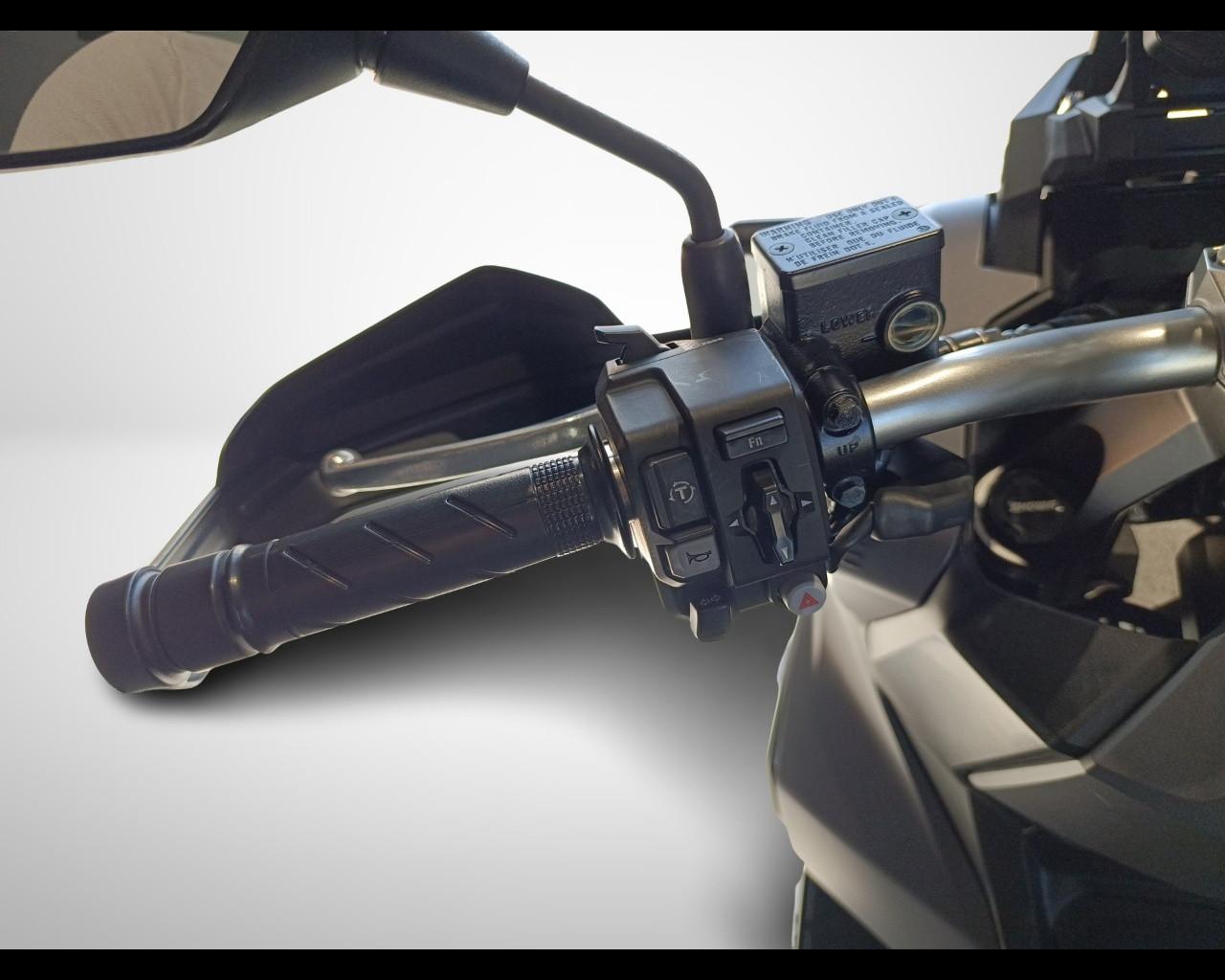 Honda ADV 350 - Honda ADV 350 (2022 —> 2023)