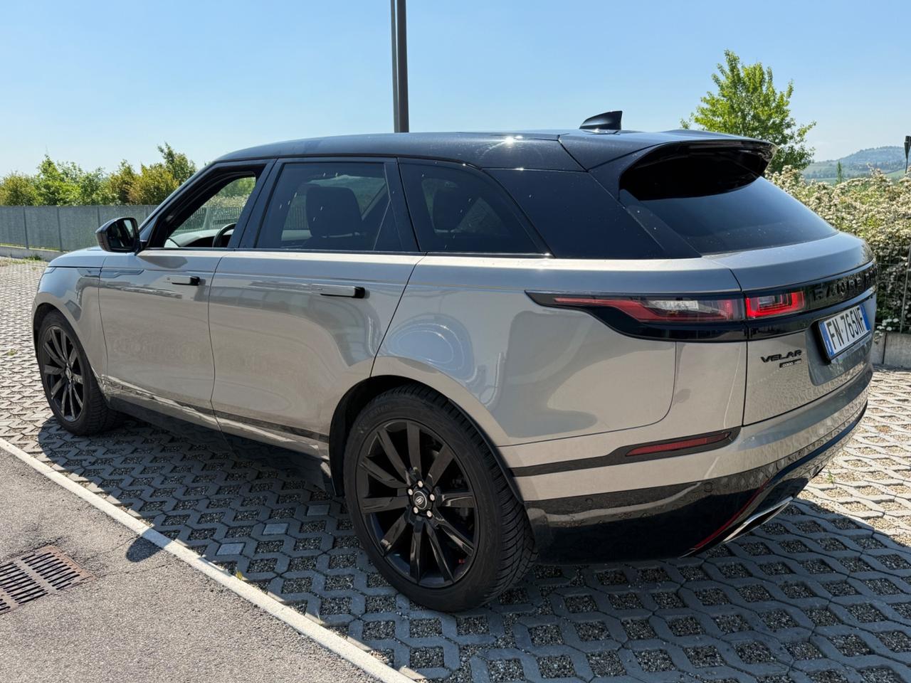 Land Rover Range Rover Velar 3.0D V6 300 CV - prezzo top ita