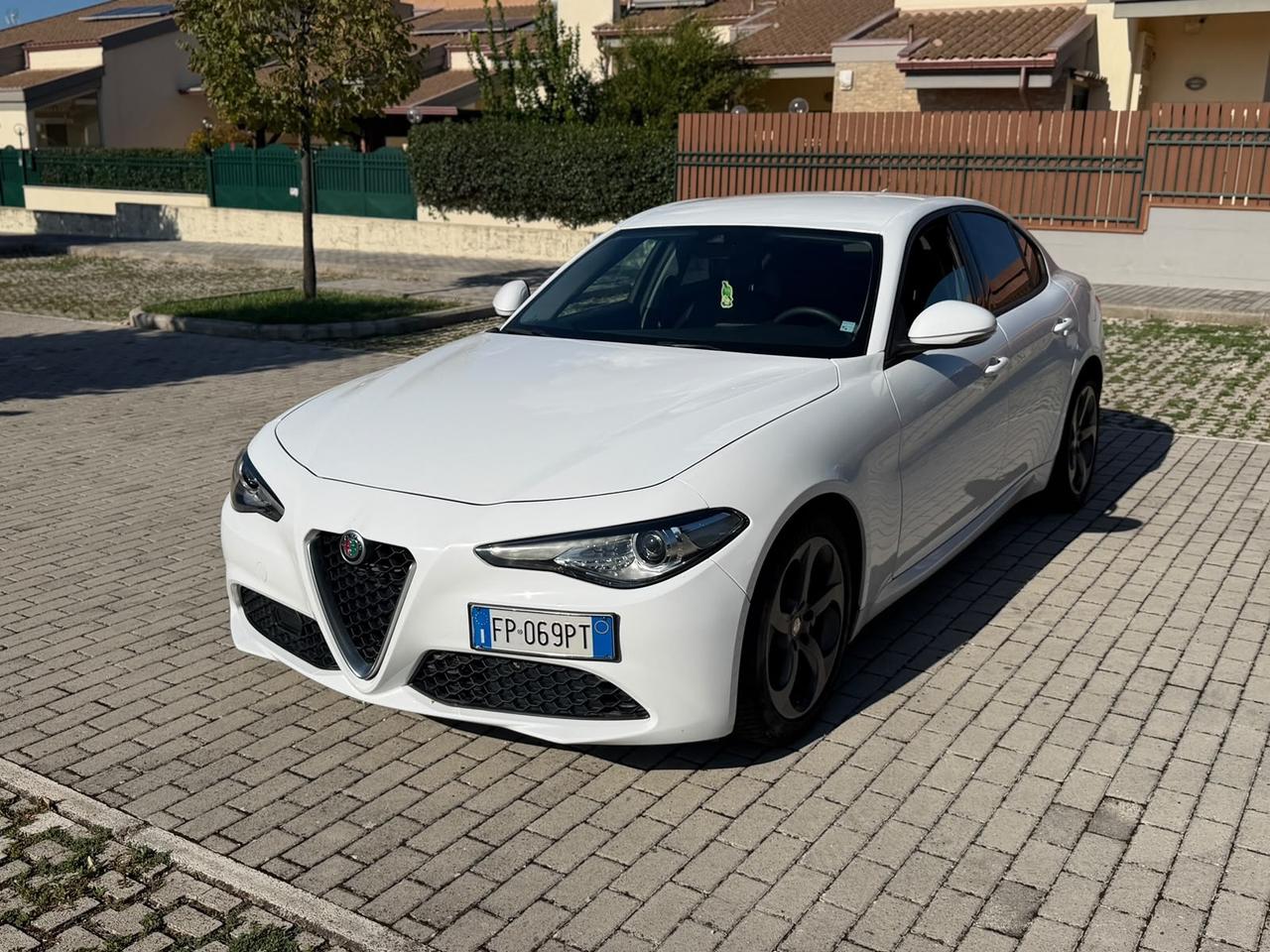 Alfa Romeo Giulia 2.2 180 CV AT8 Super