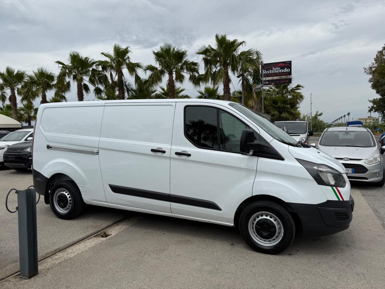 Ford Transit Custom 2.2 Diesel Passo Lungo
