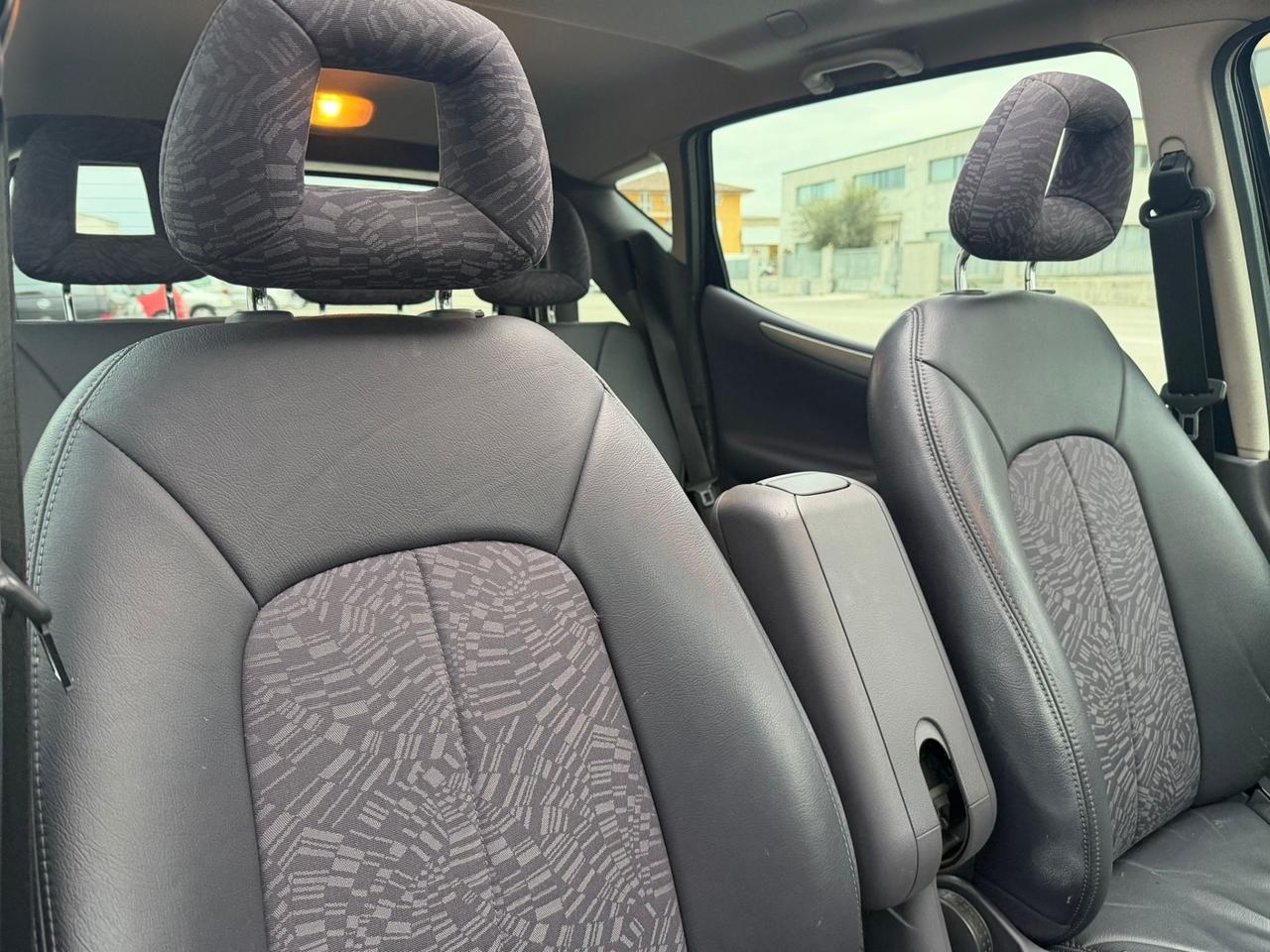 Mercedes-benz A 160 BlueEFFICIENCY 156000 km