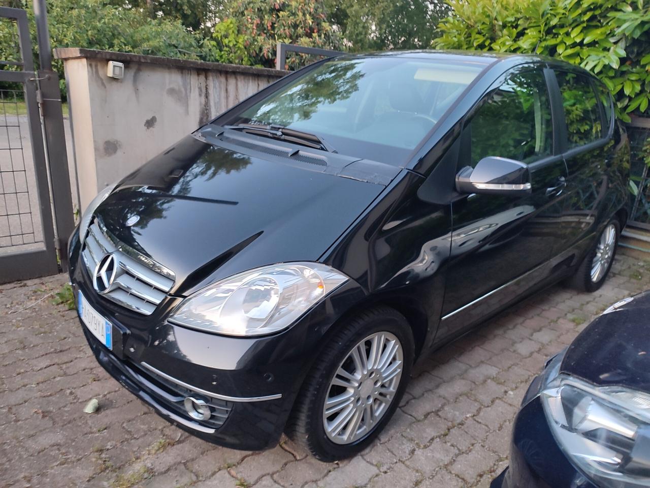 MERCEDES CLASSE A160 BENZINA AUTOMATICA POCHI KM