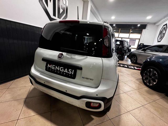 FIAT Panda 1.0 FireFly S&S Hybrid Pandina