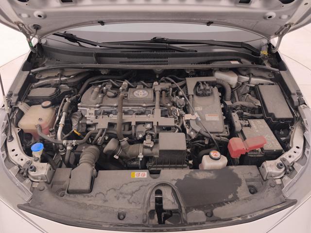 TOYOTA Corolla 1.8h Business cvt