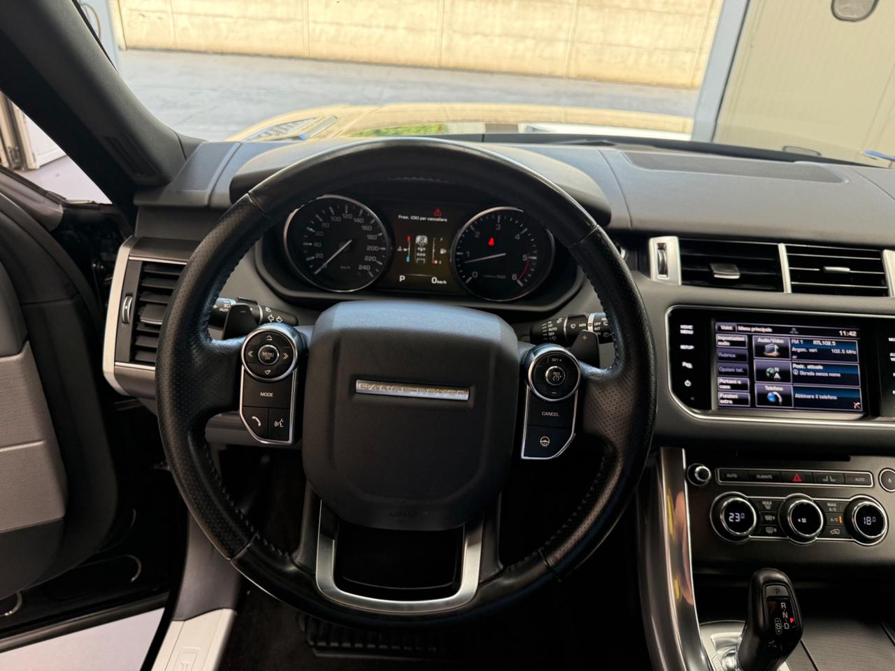 Land Rover Range Rover Sport 3.0 TDV6 HSE Dynamic