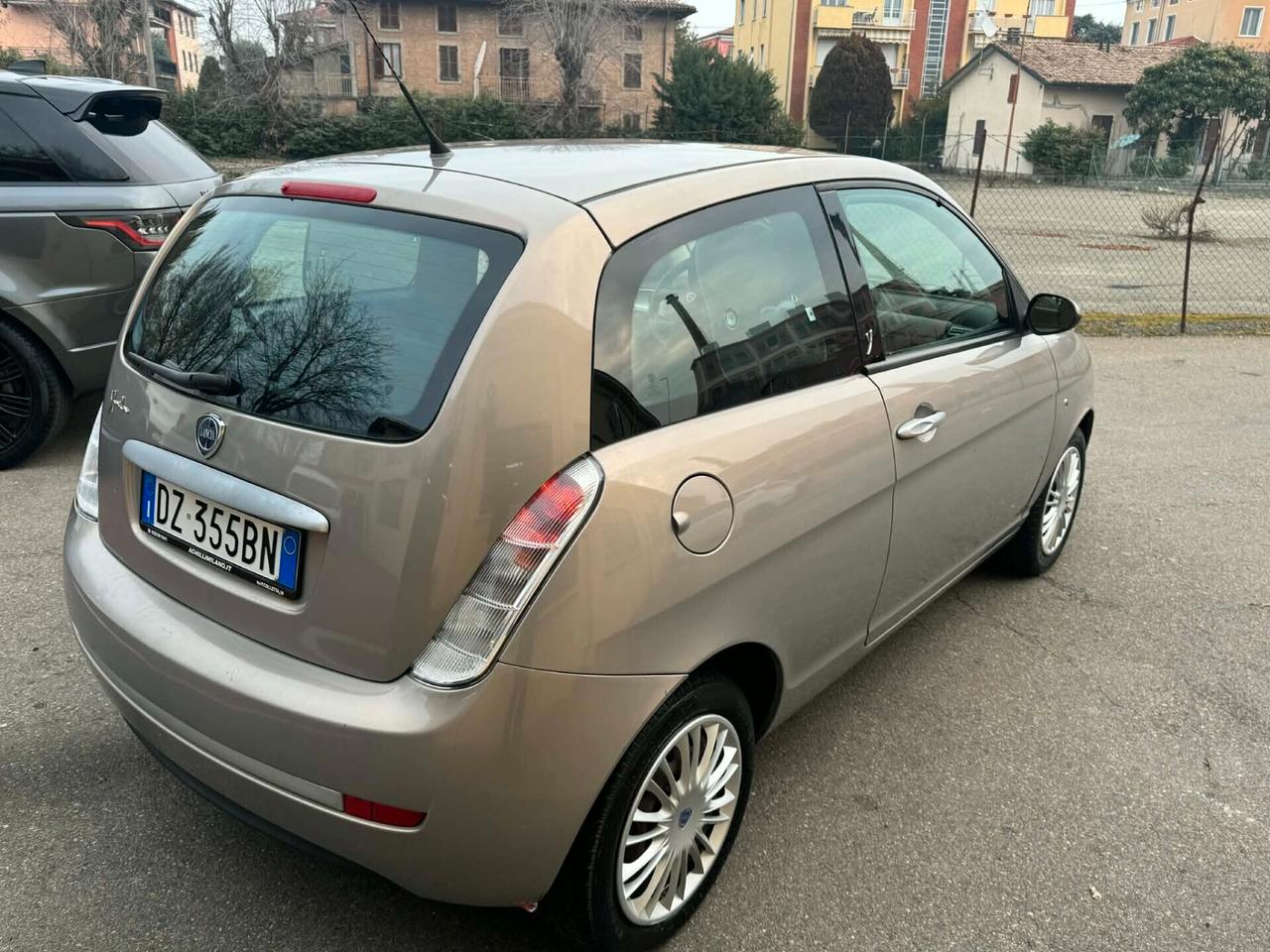 Lancia Ypsilon 1.4 Benzina 127.000 Km