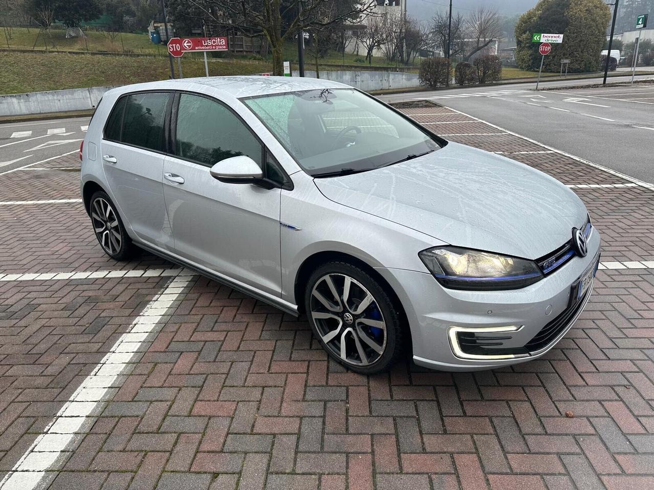 Volkswagen Golf GTE 1.4 TSI DSG 5p. Plug-In-Hybrid