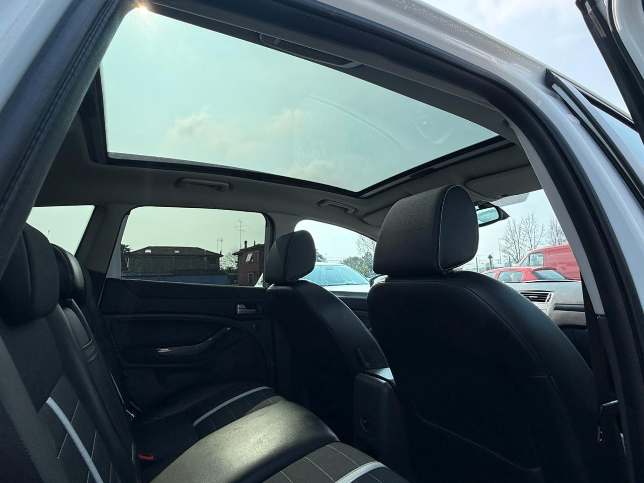 Ford Kuga 2.0 TDCi 136 CV 4WD Titanium DPF