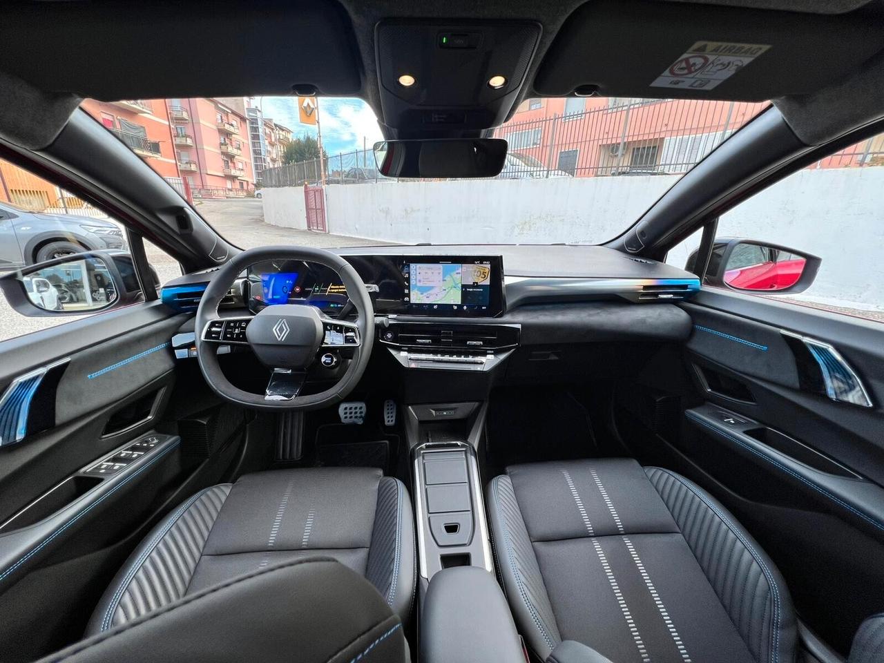 Renault Nuova Clio Full Hybrid E-Tech 160 CV 5 porte Esprit Alpine