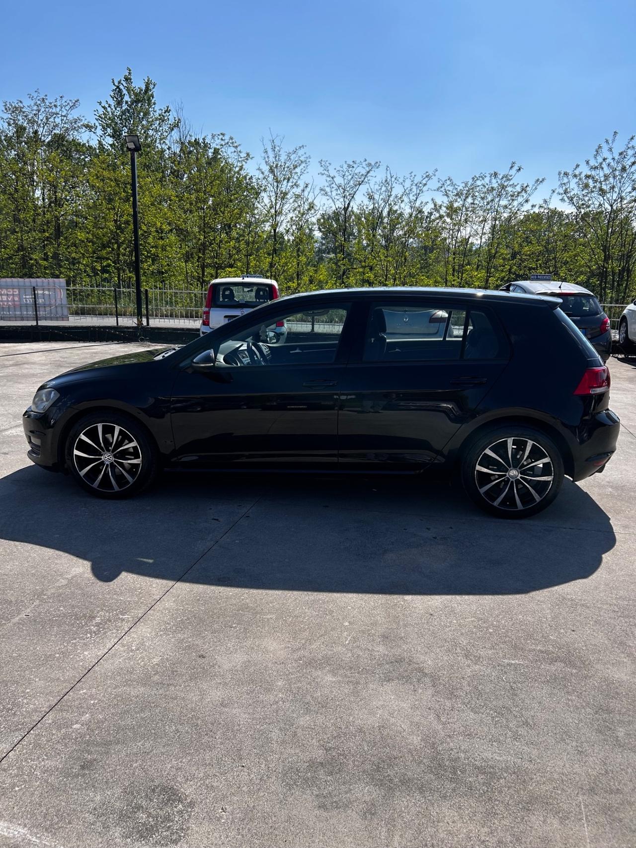 Volkswagen Golf Plus 1.6 TDI DPF Highline