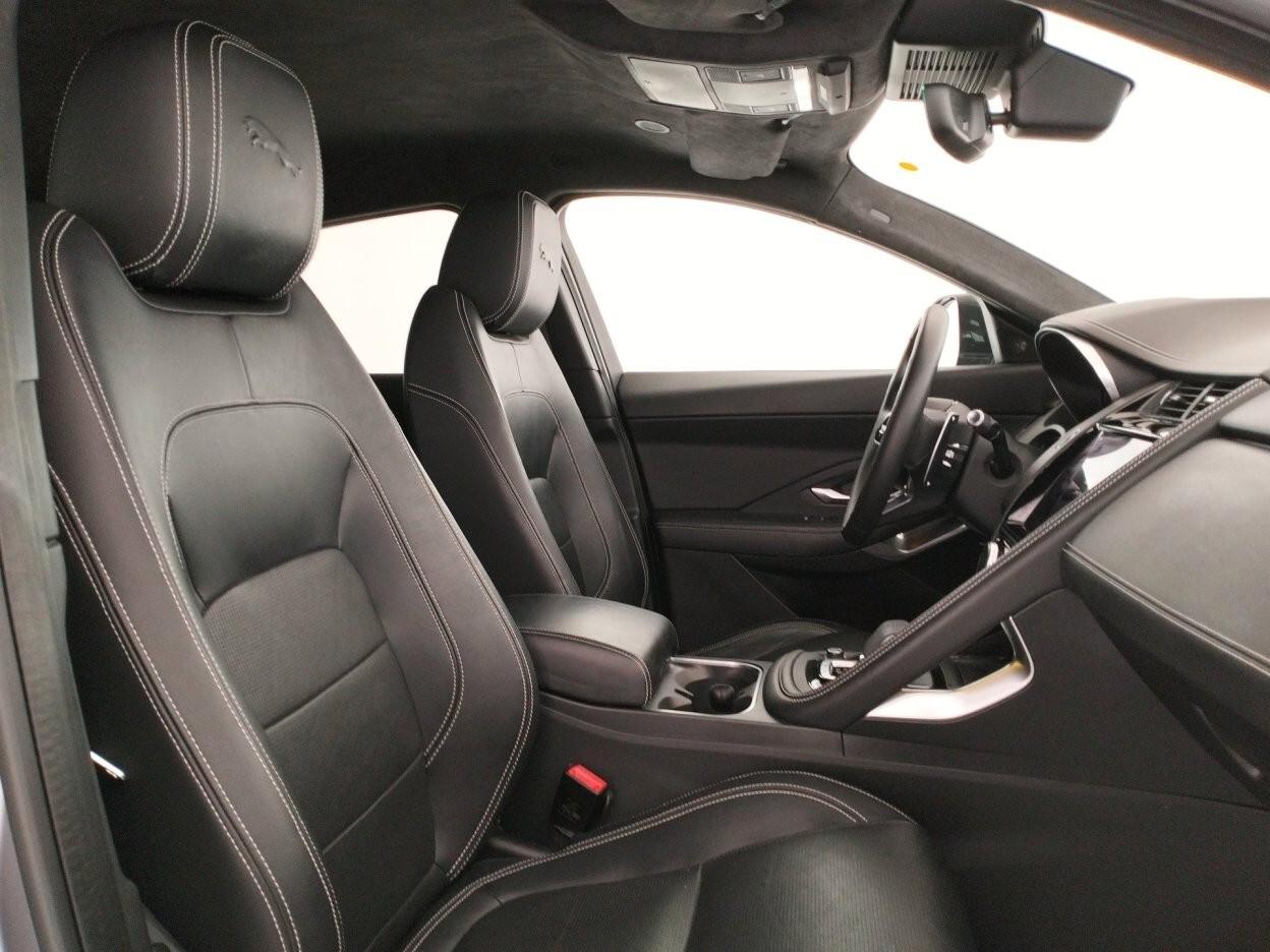 JAGUAR E-PACE 2.0d i4 mhev R-Dynamic SE awd auto
