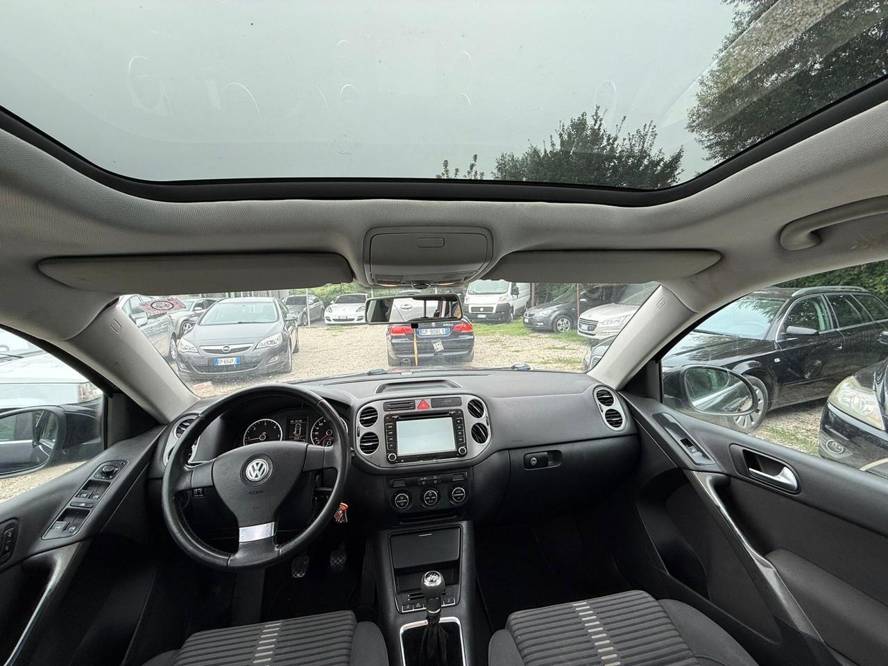 Volkswagen Tiguan 2.0 TDI DPF 4MOTION Track & Field