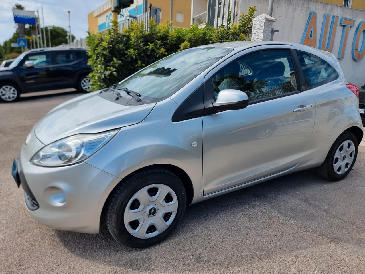 Ford Ka BENZINA OK NEOPATENTATO