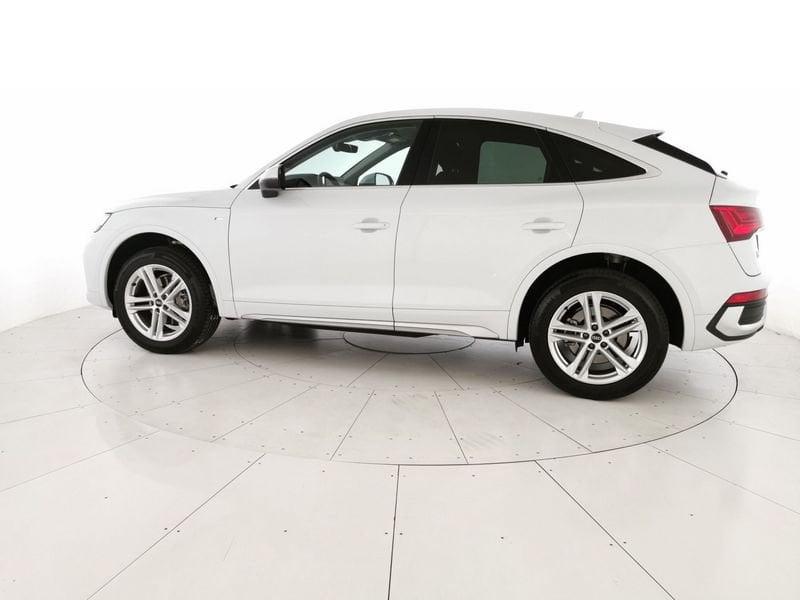 Audi Q5 Sportback 40 2.0 tdi mhev 12V S line quattro s-tronic
