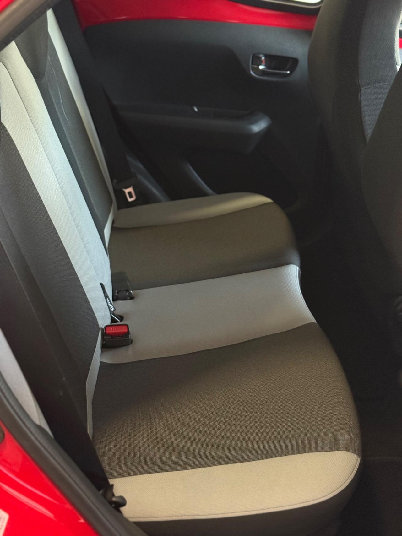 Toyota Aygo 1.0 VVT-i 69 CV 5 porte x-cool