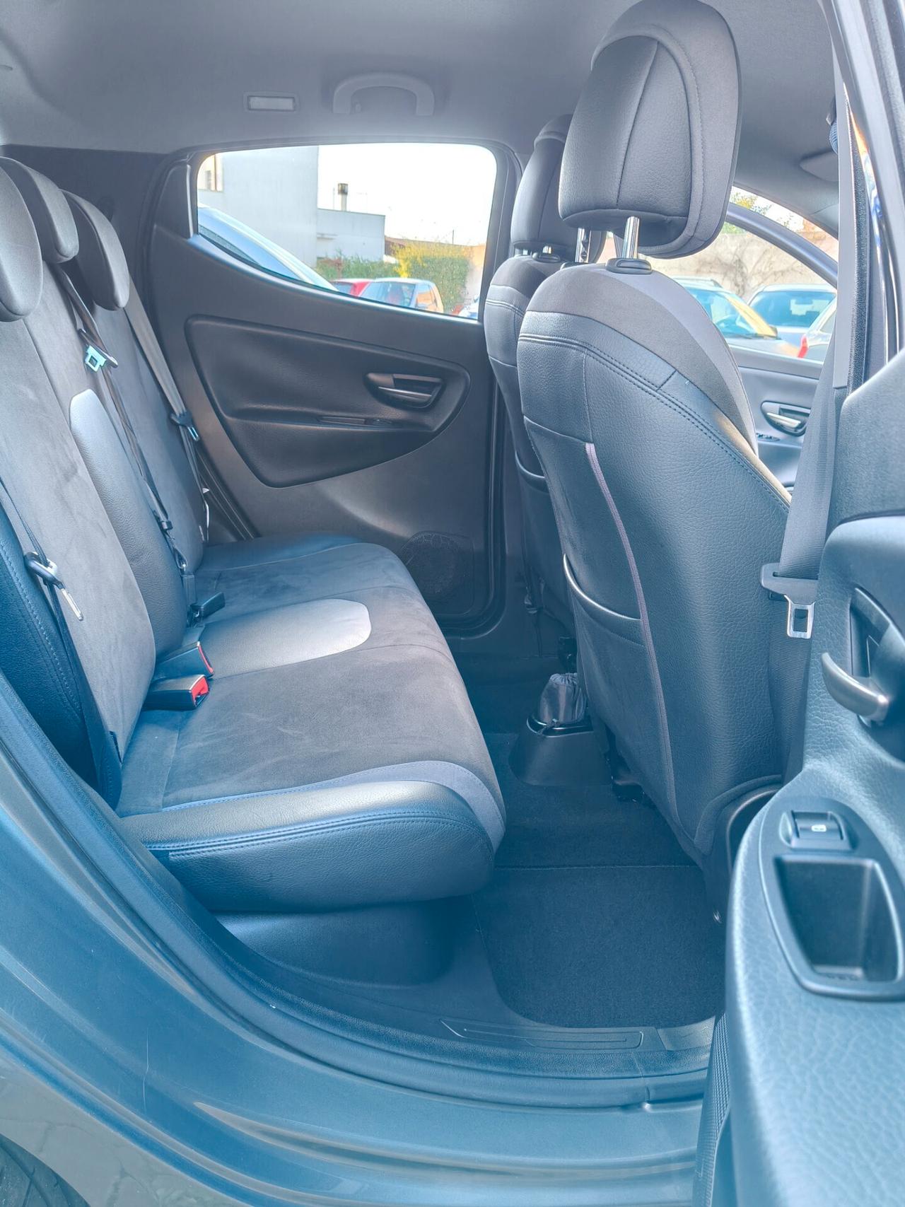 Lancia Ypsilon 1.2 69 CV 5 porte GPL Ecochic Elle