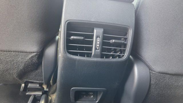 TOYOTA Corolla Cross 2.0 Hybrid 197 CV E-CVT Trend PERMUTE UNICOPRO.