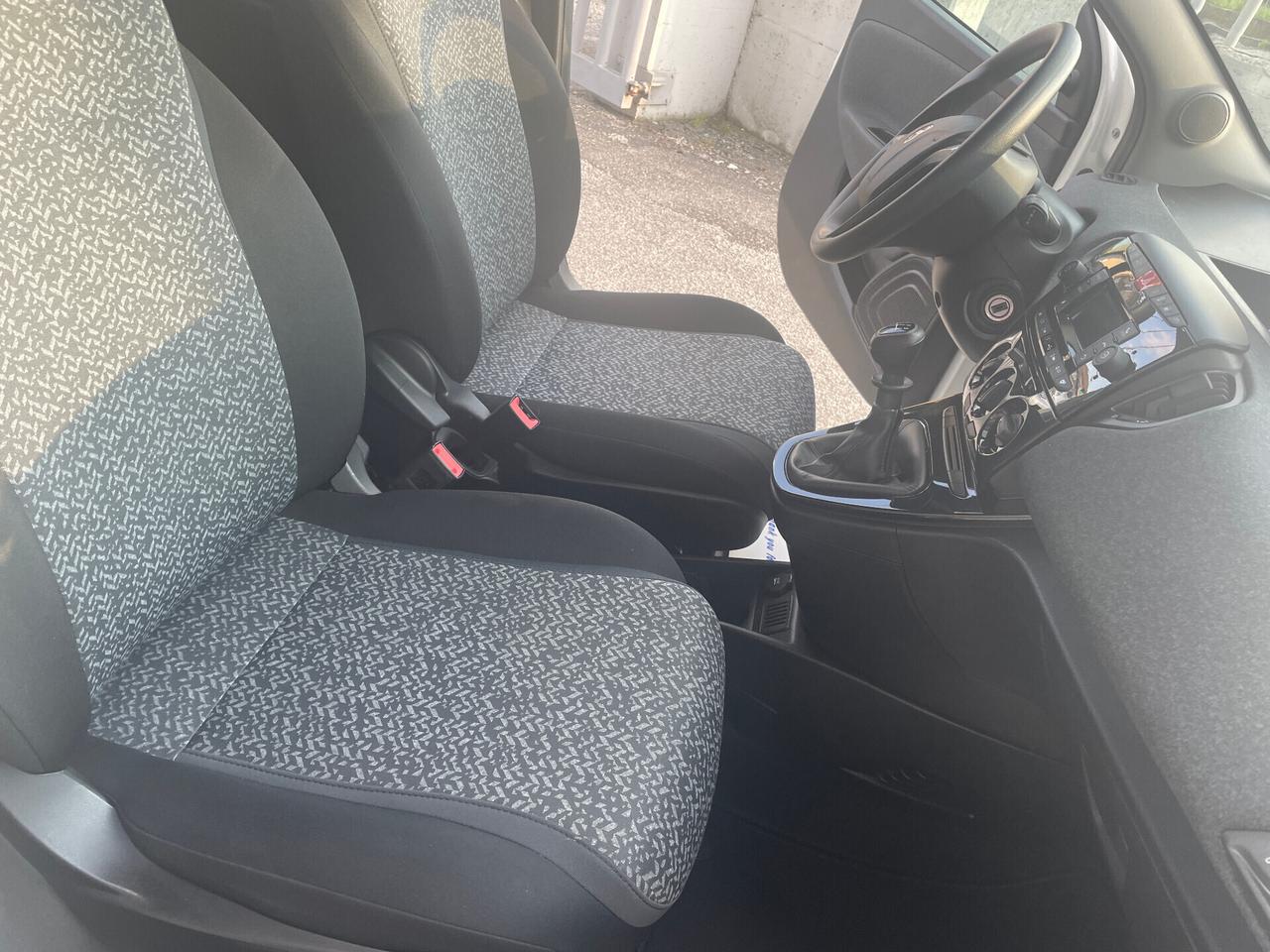 Lancia Ypsilon 1.2 69 CV 5 P. Elefantino X NEOPATENTATI