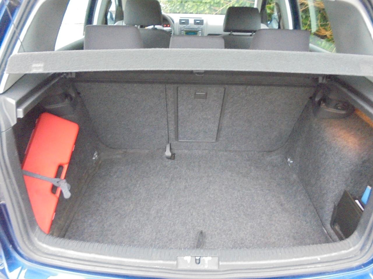 Volkswagen Golf 1.6 16V FSI 5p. Comfortline