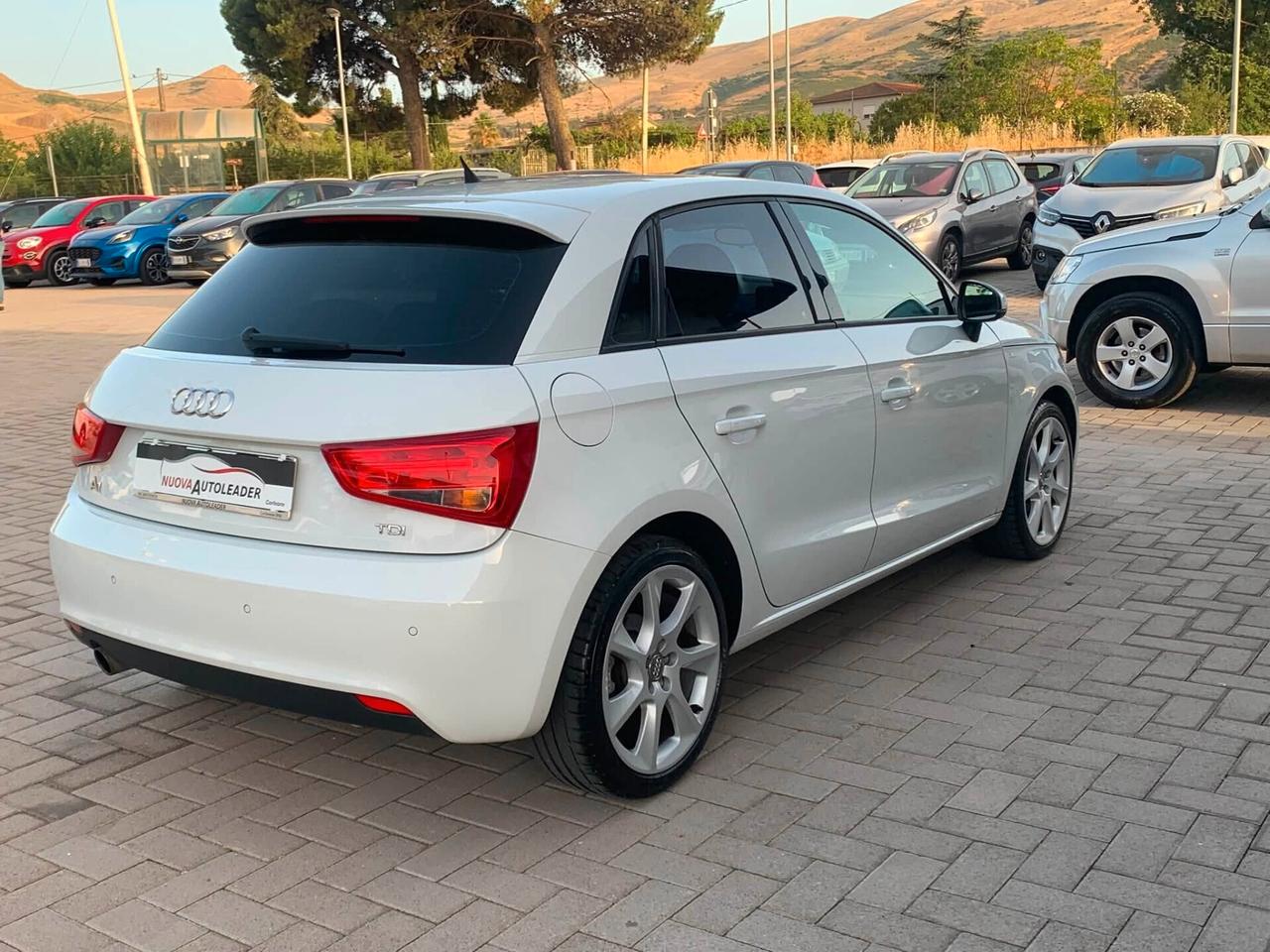 Audi A1 1.6 TDI 90 cv Ambition 2014