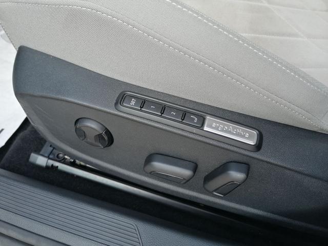 VOLKSWAGEN Golf 1.4 TSI eHYBRID 204 CV DSG Style