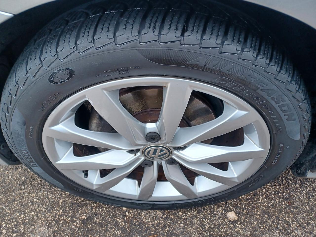 Volkswagen Golf 1.6 TDI DSG 5p. Highline 2016