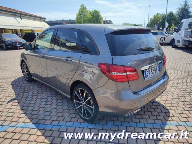 MERCEDES-BENZ B 180 d Sport