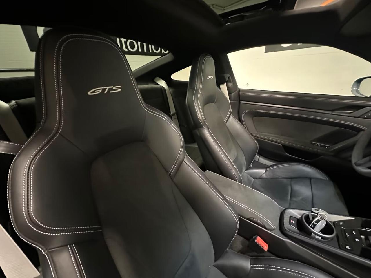 Porsche 992 Carrera 4 GTS AEREO 480CV/ APPROVED / TETTO/ SPORT CRHONO/ PDLS+