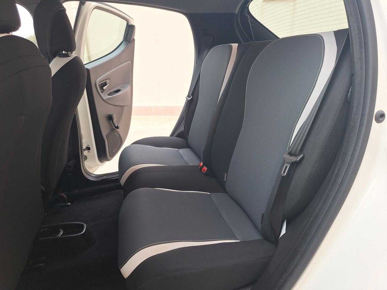 Lancia Ypsilon 1.2 5 porte Elefantino"PERFETTA"