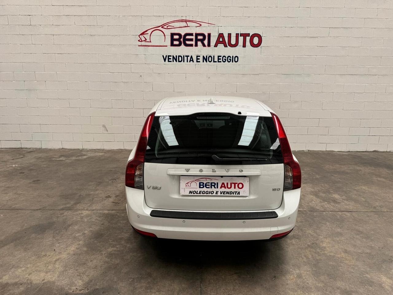 Volvo V50 allestimento R-design